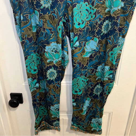 Sundance Women’s Lightweight Cuffed Leia Pants. Size XL. - Picture 6 of 13